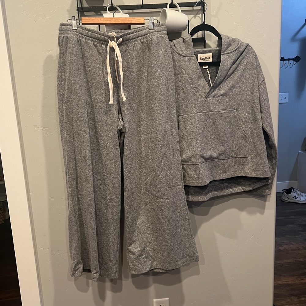 NWT (L) UPWEST SWEATER SET